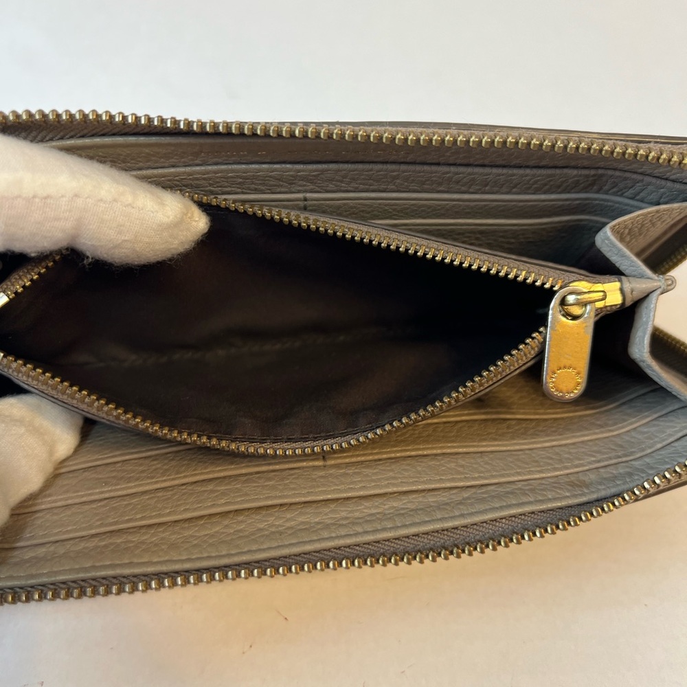 Marc Jacobs zip around long wallet‎ - Picture 8 of 14